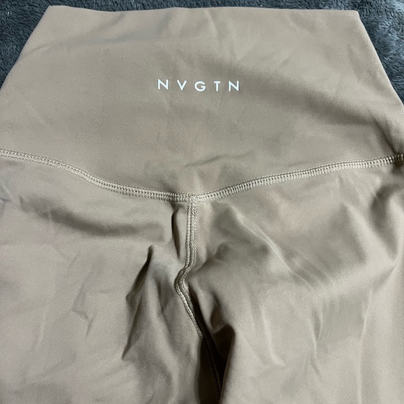 Nvgtn Latte Signature 2.0 Leggings small - Picture 4 of 7